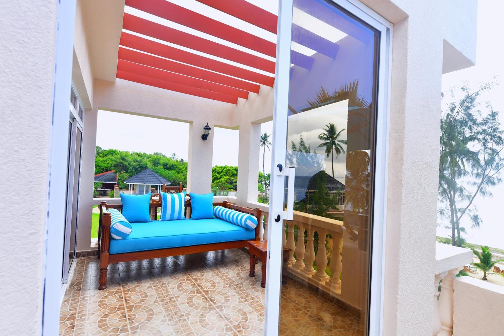 Vipingo Beach Resort Tezo Екстериор снимка